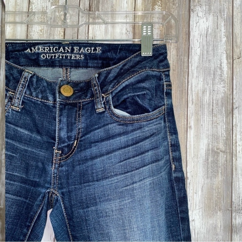 American Eagle Jegging Super Stretch Medium Wash Jeans - Picture 2 of 7